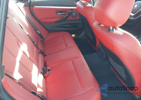 2015 BMW 328I Gran Turismo xDrive z USA, uszkodzony, nr VIN WBA3X5C58FD560778